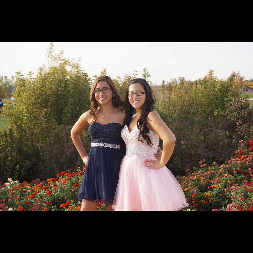 Homecoming dress - Picture 3 of 4